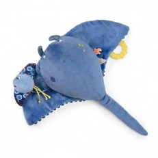 Stingray soft toy activity