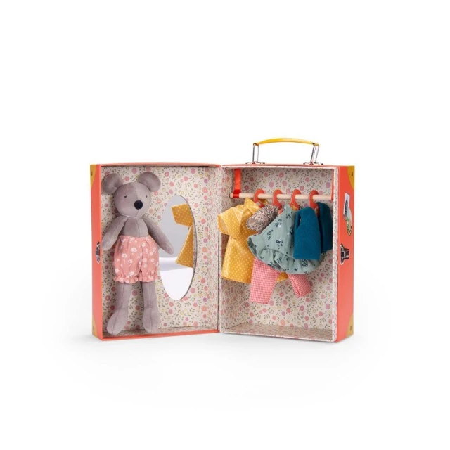 Suitcase with clothes the mouse Nini