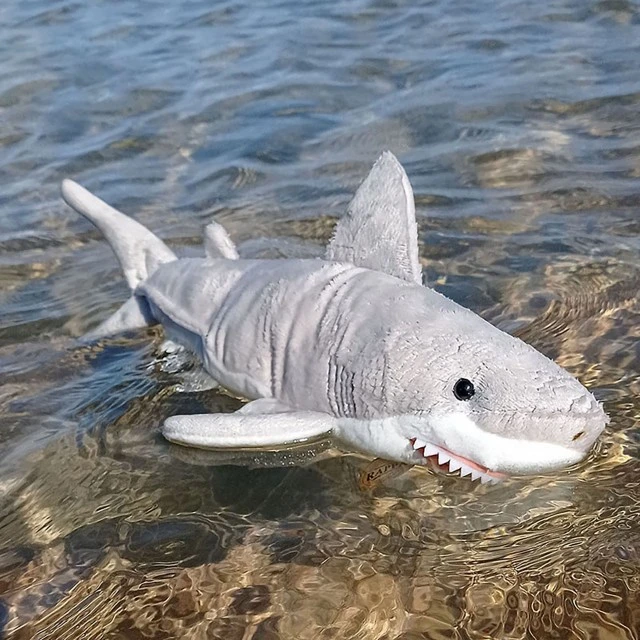 Plush Shark 38 cm.
