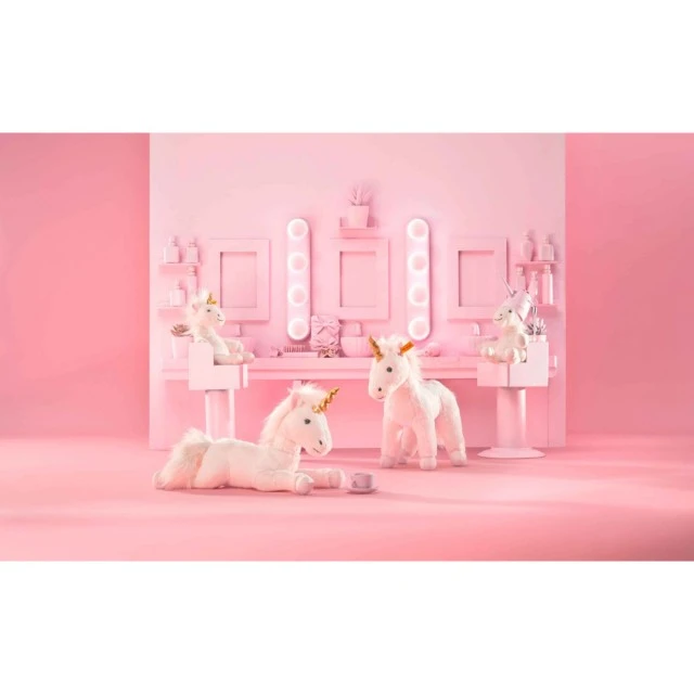Unica dangling unicorn Size: 20 cm Class: Friends