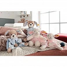 Sweet dreams lamb Size: 28 cm Class: Friends