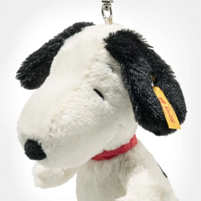 Snoopy Pendant Size: 15 cm Class: Friends